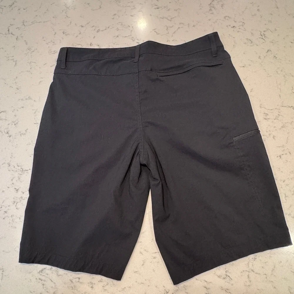 Weatherproof Vintage Shorts Mens 34 Black Cargo Utility Stretch Nylon Hiking